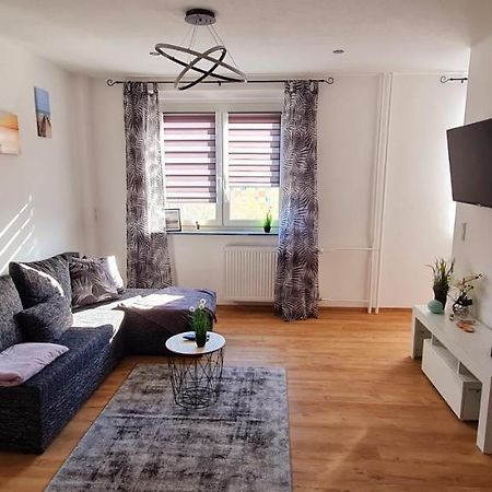Moderne Wohlfühlferienwohnung in Hildburghausen Exterior foto